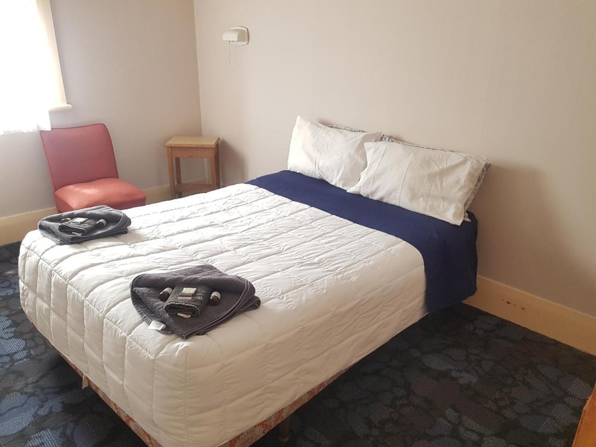 Northern Wairoa Hotel Dargaville Extérieur photo