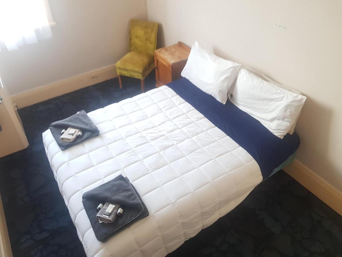 Northern Wairoa Hotel Dargaville Extérieur photo